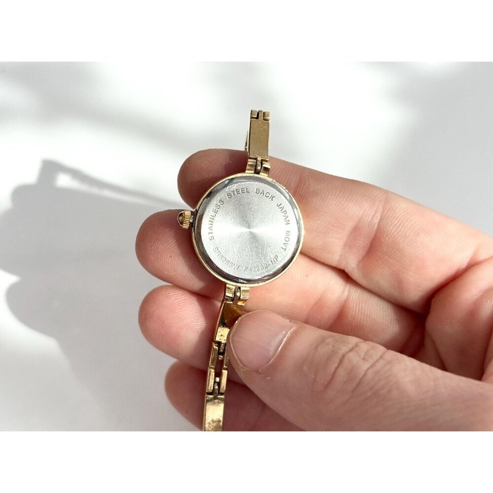 Minimalist Rhinestone Accented Analog Vintage Wristwatch - 22mm - WORKS! - Picture 6 of 13